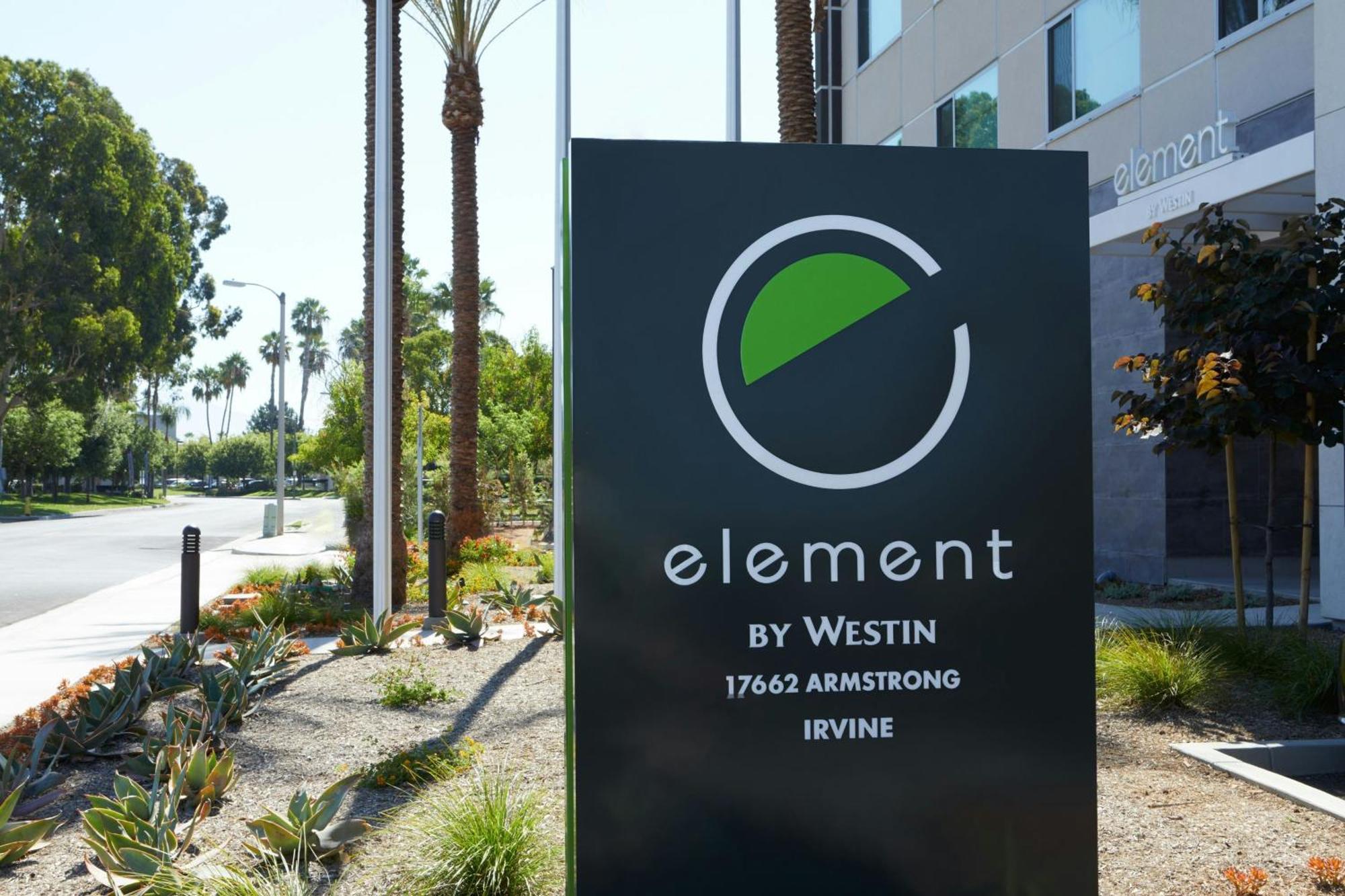 Element Irvine 호텔 외부 사진